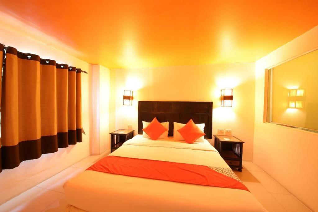 Patong Station House Hotel Ngoại thất bức ảnh