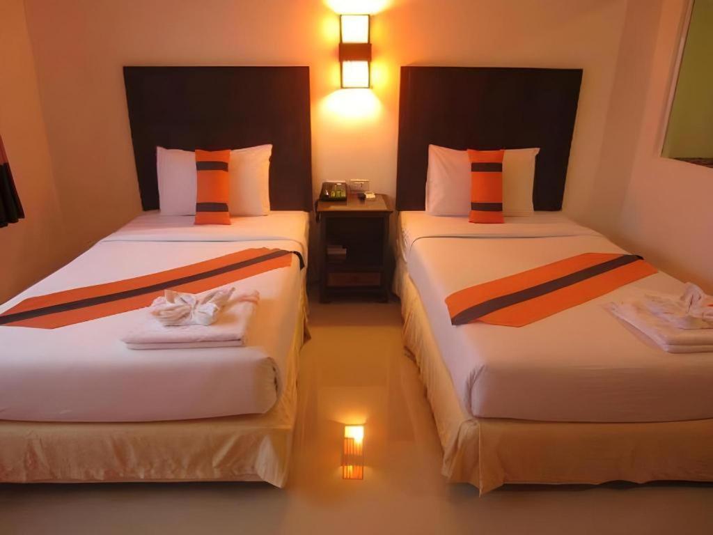 Patong Station House Hotel Ngoại thất bức ảnh