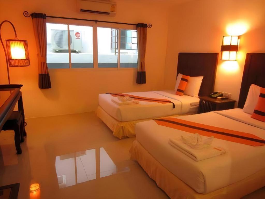 Patong Station House Hotel Ngoại thất bức ảnh