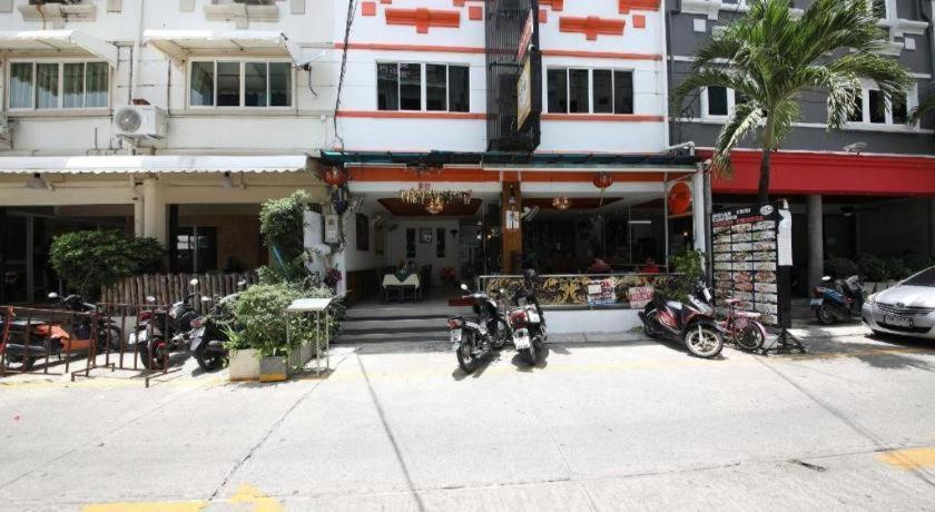 Patong Station House Hotel Ngoại thất bức ảnh