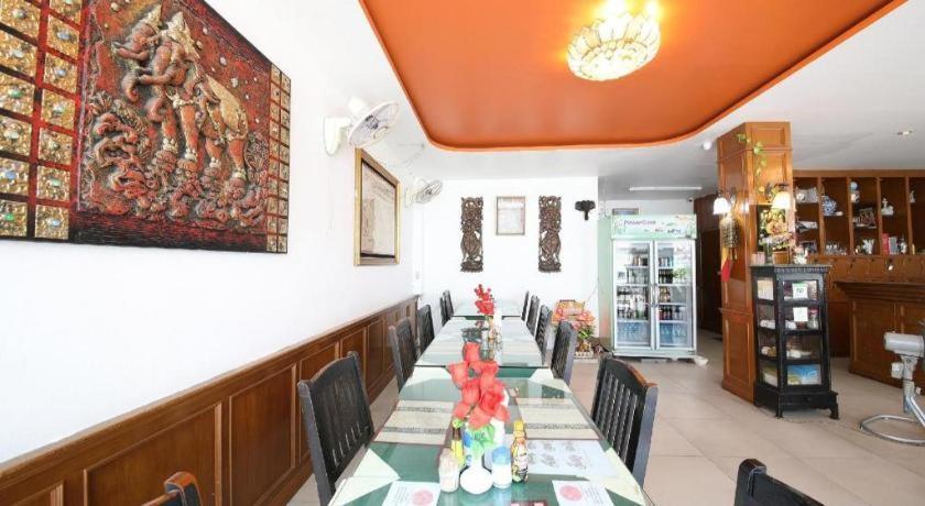 Patong Station House Hotel Ngoại thất bức ảnh