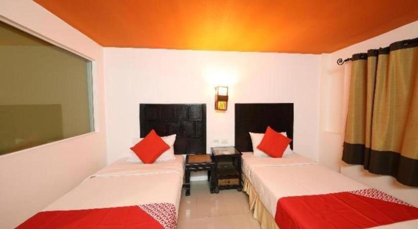 Patong Station House Hotel Ngoại thất bức ảnh