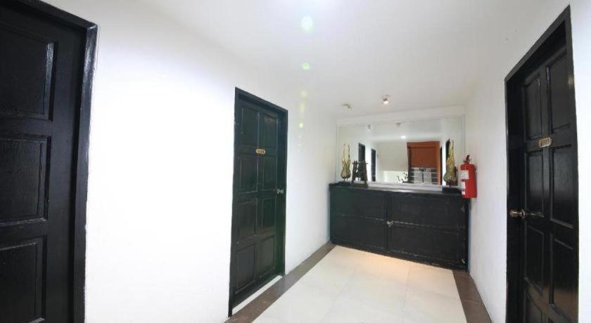 Patong Station House Hotel Ngoại thất bức ảnh